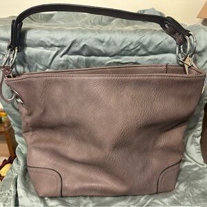 Elegant Taupe Leather Shoulder Bag